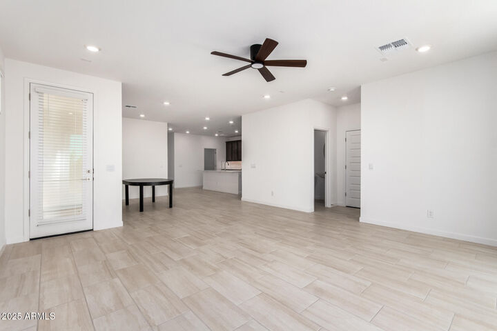 Property Photo:  6777 W Molly Lane  AZ 85383 