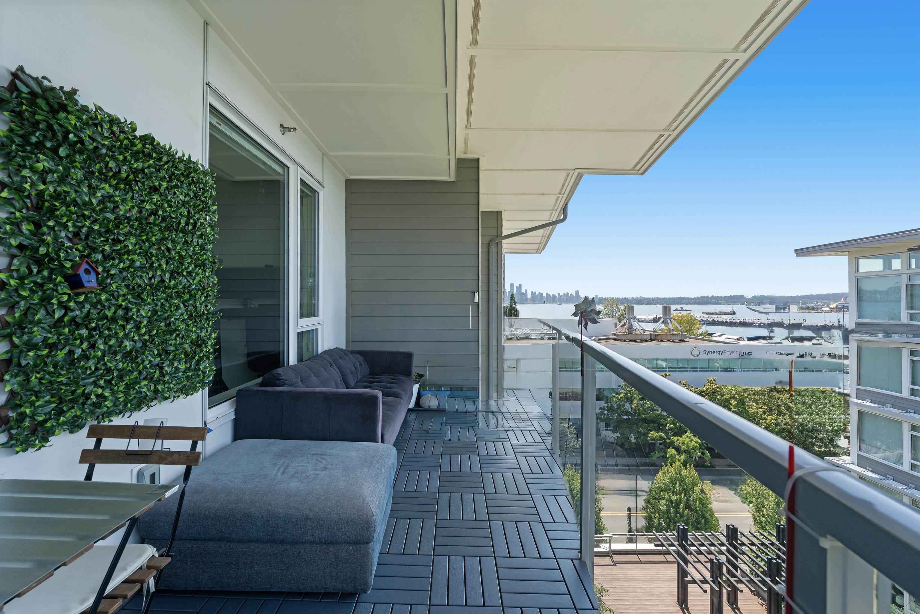 255 W 1st Street 510  North Vancouver BC V7M 3G8 photo