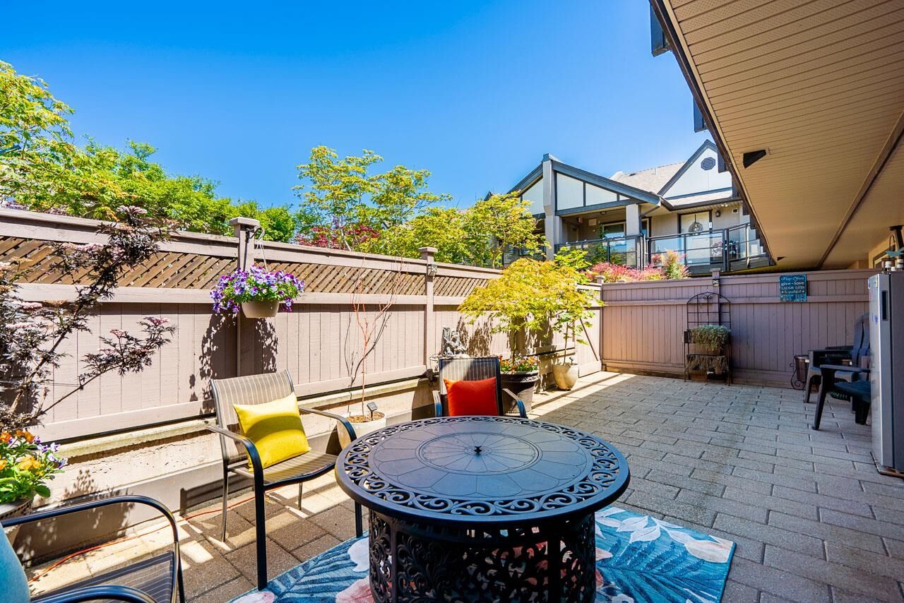 Property Photo:  4811 53 Street A205  BC V4K 2Z3 