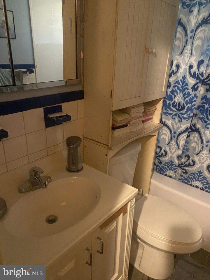 Property Photo:  5608 Todd Avenue  MD 21206 