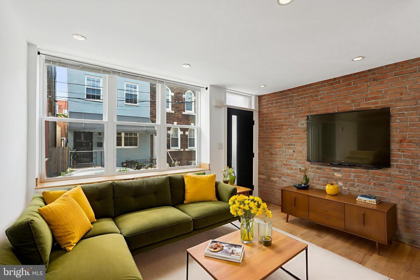 Property Photo: 705 Watkins Street PA 19148