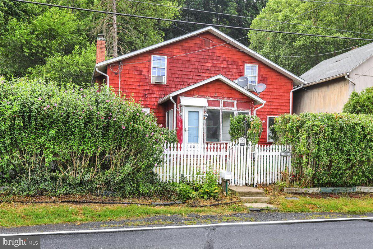 Property Photo:  1300 Carsonia Avenue  PA 19606 