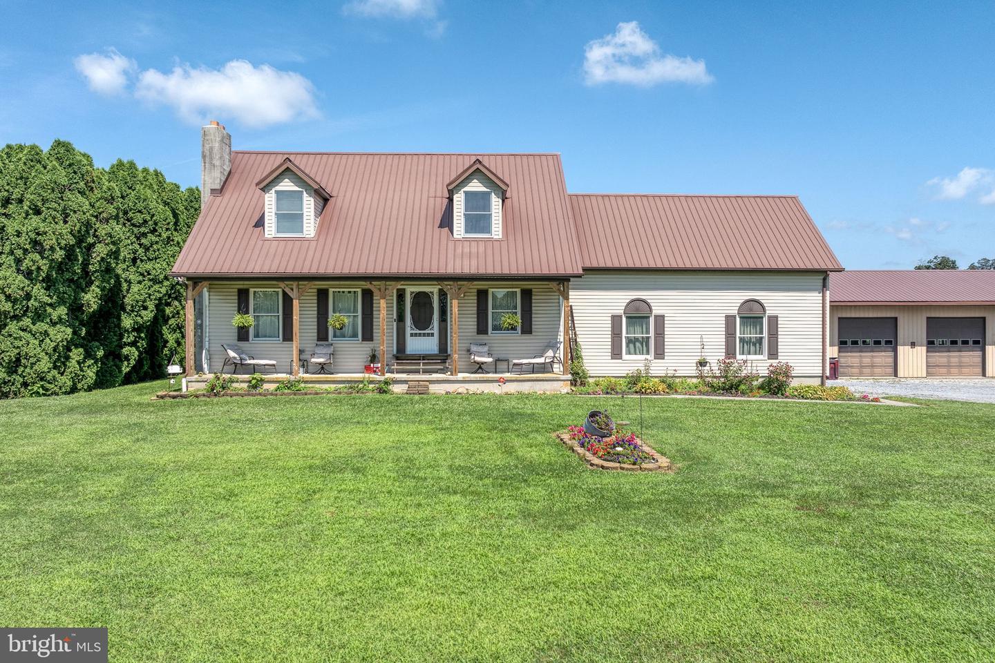 Property Photo:  5363 Waltersdorff Road  PA 17362 