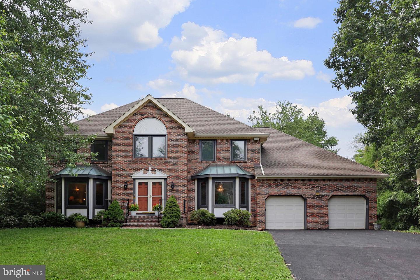 Property Photo:  43 Benford Drive  NJ 08550 