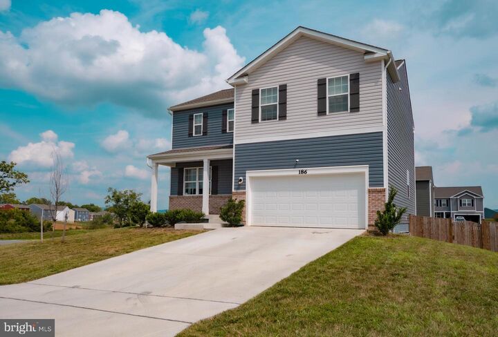 Property Photo: 186 Bell Tower Lane WV 25414