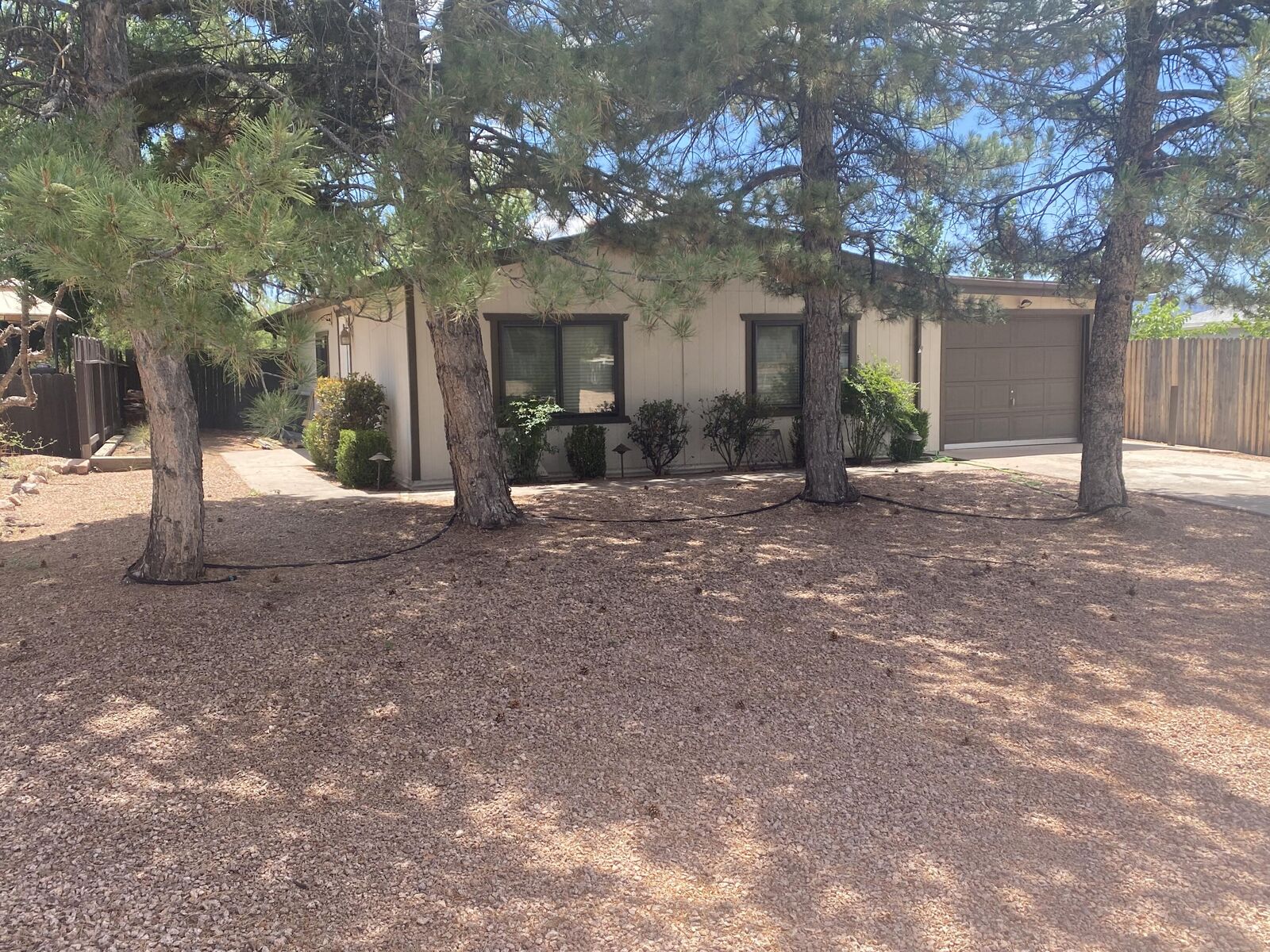 Property Photo: 1109 W Birchwood Road AZ 85541
