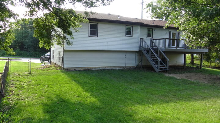 Property Photo:  2008 Sunflower St  MO 65202 