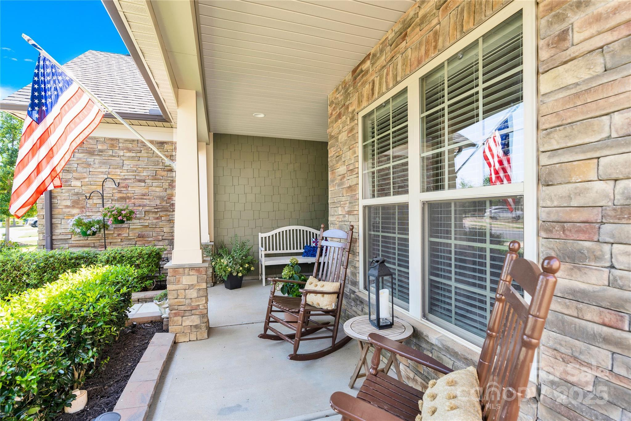 Property Photo: 637 Birchway Drive SC 29715