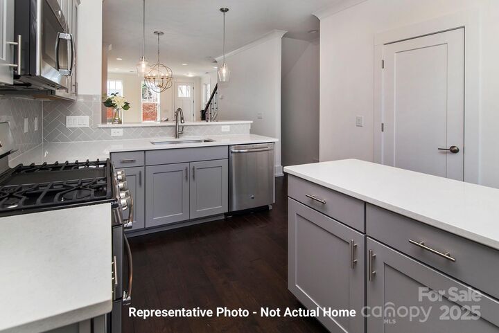 Property Photo:  9923 Ansonborough Square  NC 28078 