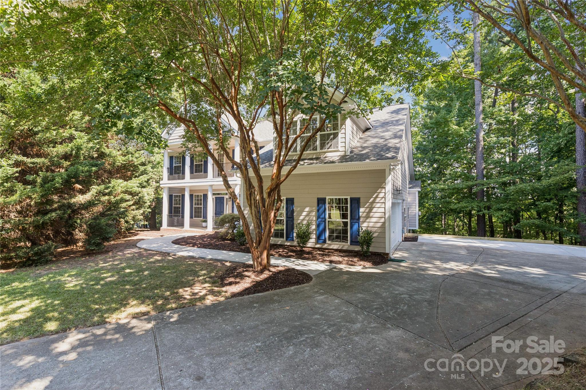 Property Photo: 1627 Scotch Pine Lane SC 29708