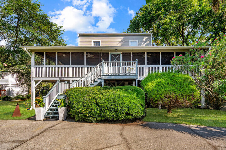 Property Photo: 2820 Ion Avenue SC 29482
