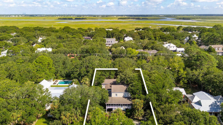 Property Photo:  2820 Ion Avenue  SC 29482 