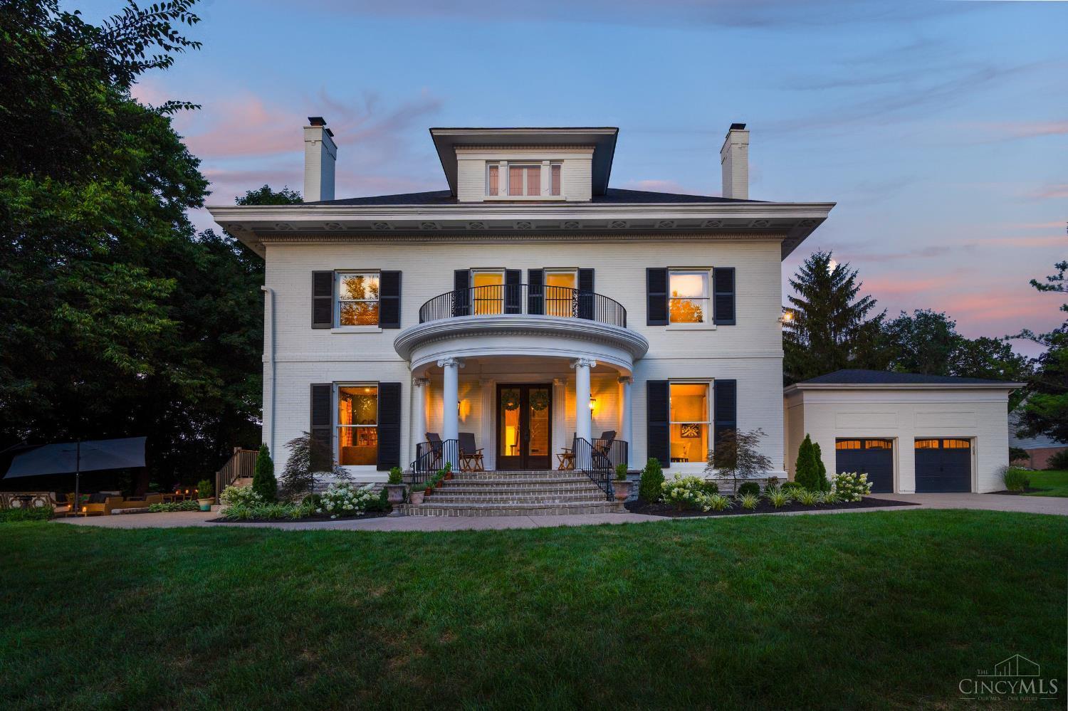 Property Photo: 4042 Clifton Ridge Dr OH 45220