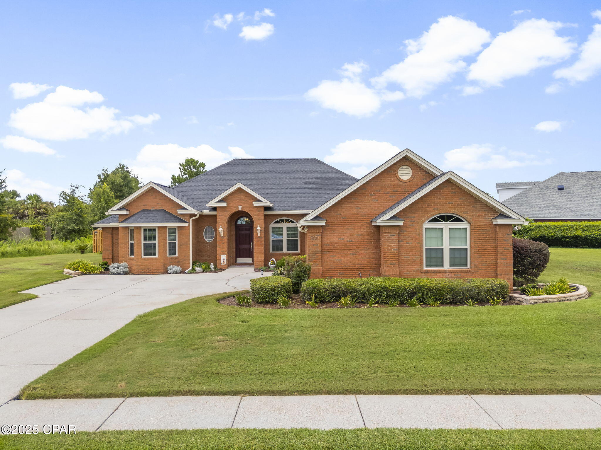 Property Photo: 501 Woods Trail FL 32405