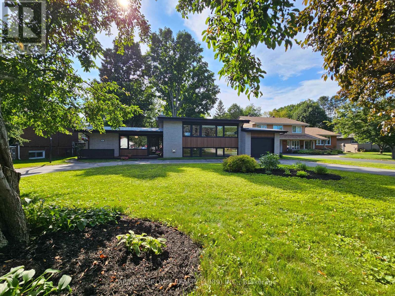 630 Baywood Road  North Bay (West End) ON P1B 4T1 photo