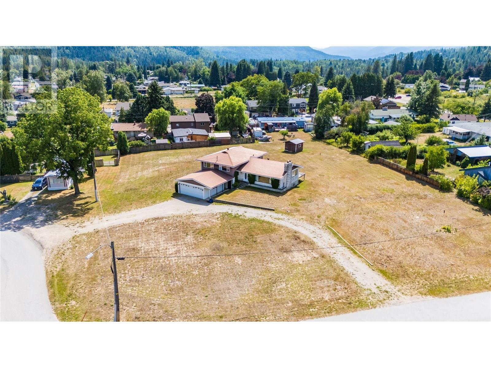 Property Photo:  412 104th Street  BC V1N 3G5 