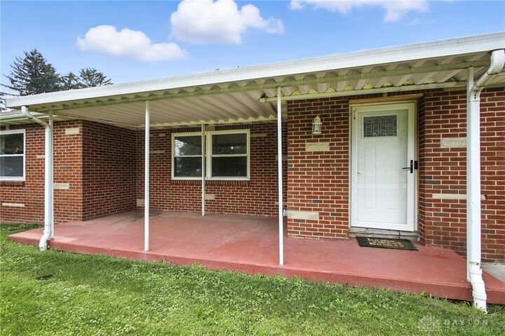 Property Photo: 2855 Springfield-Jamestown Road OH 45505