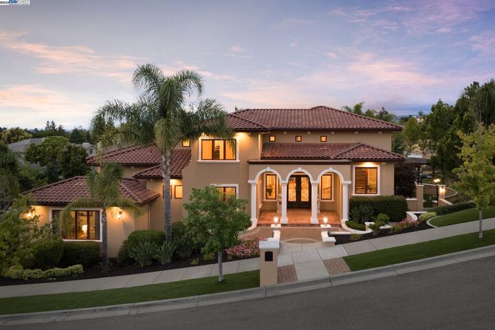 44506 Vista Grande Court  Fremont CA 94539 photo