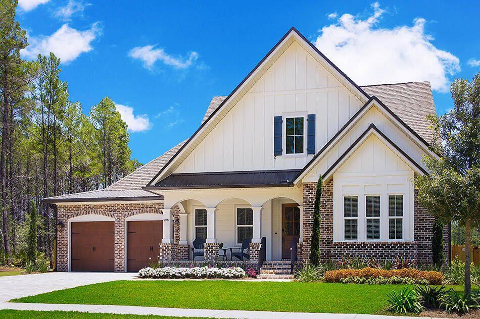 Property Photo: 396 Revana Way FL 32439
