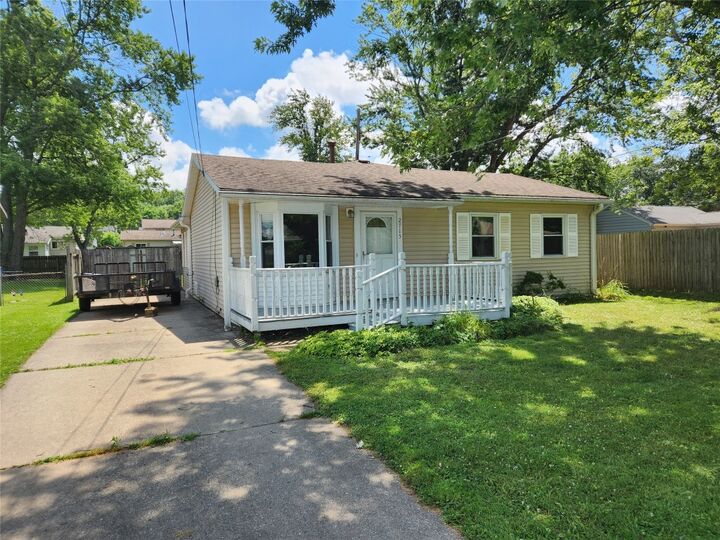 Property Photo: 2715 E 30th Street PA 16510