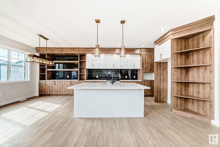 Property Photo: 39 Meadowgrove Lane AB T7X 0W2