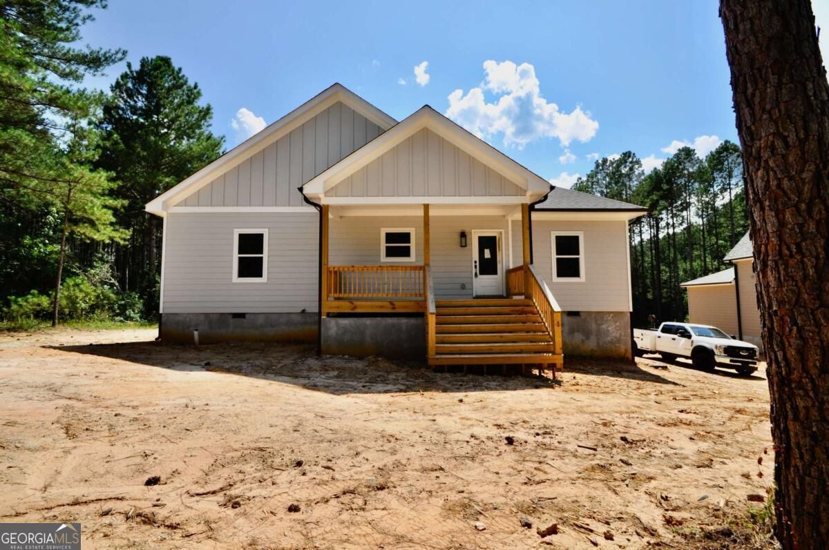 Property Photo:  1192 Sunset Cove  GA 30668 