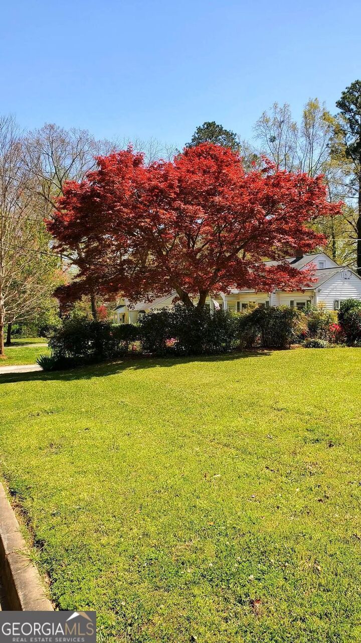 Property Photo:  304 Tilney Avenue  GA 30224