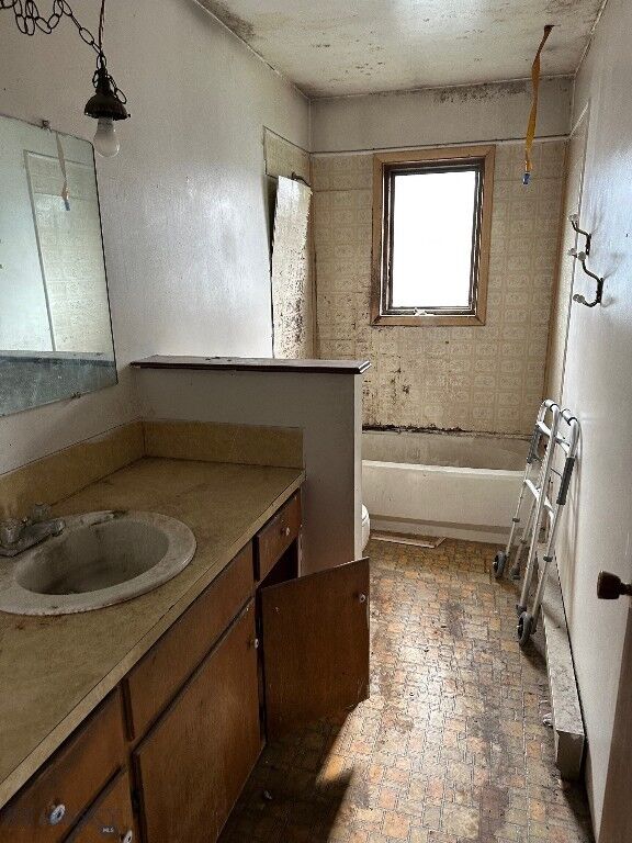 Property Photo:  320 W Fagin Street  MT 59729 