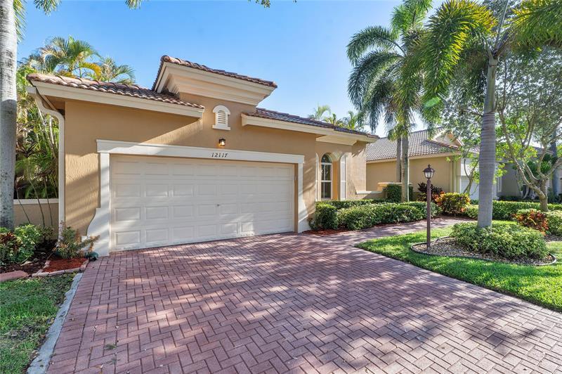 Property Photo:  12117 NW 59th St  FL 33076 