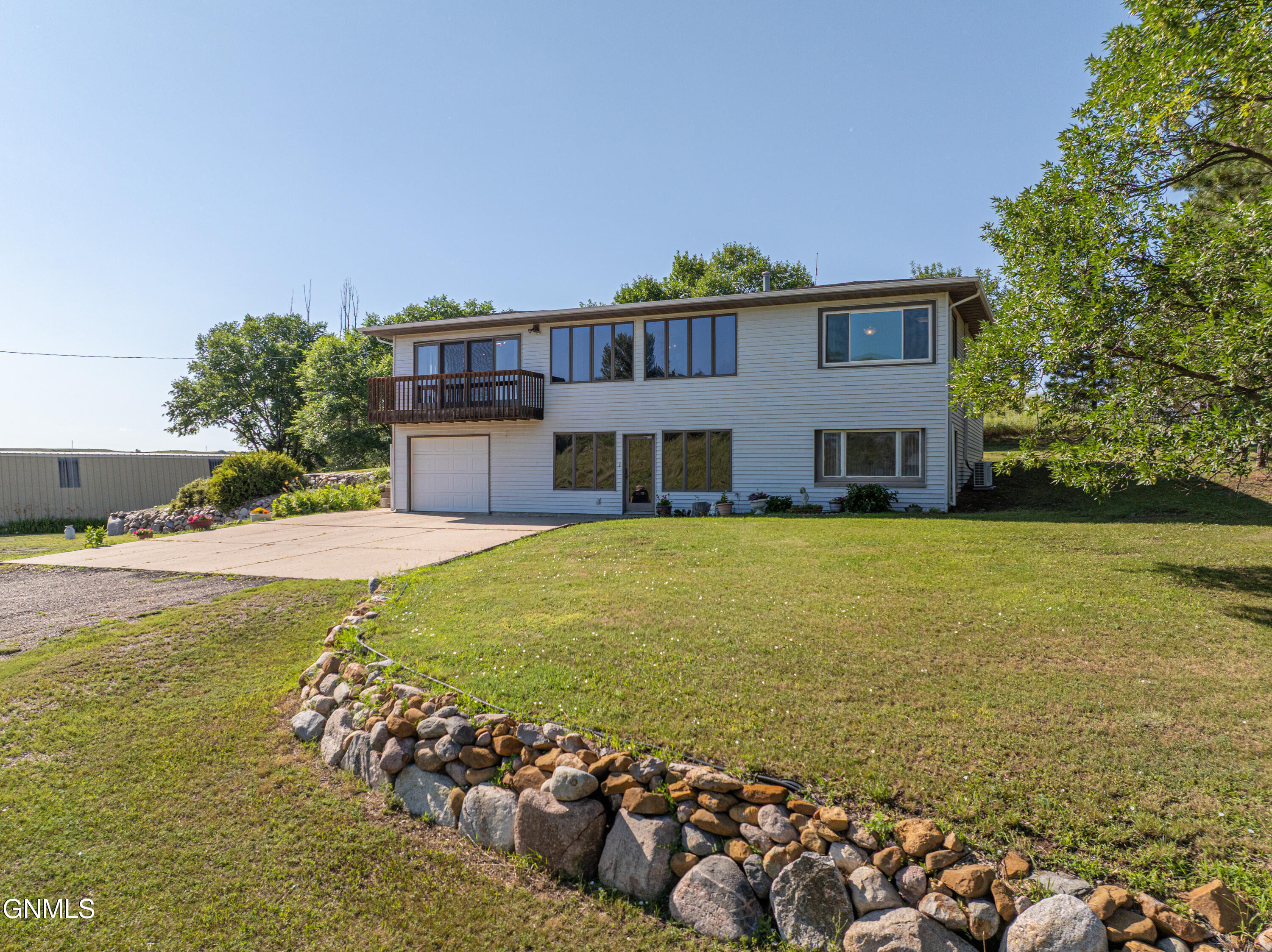 4355 Fort Lincoln Road  Mandan ND 58554 photo