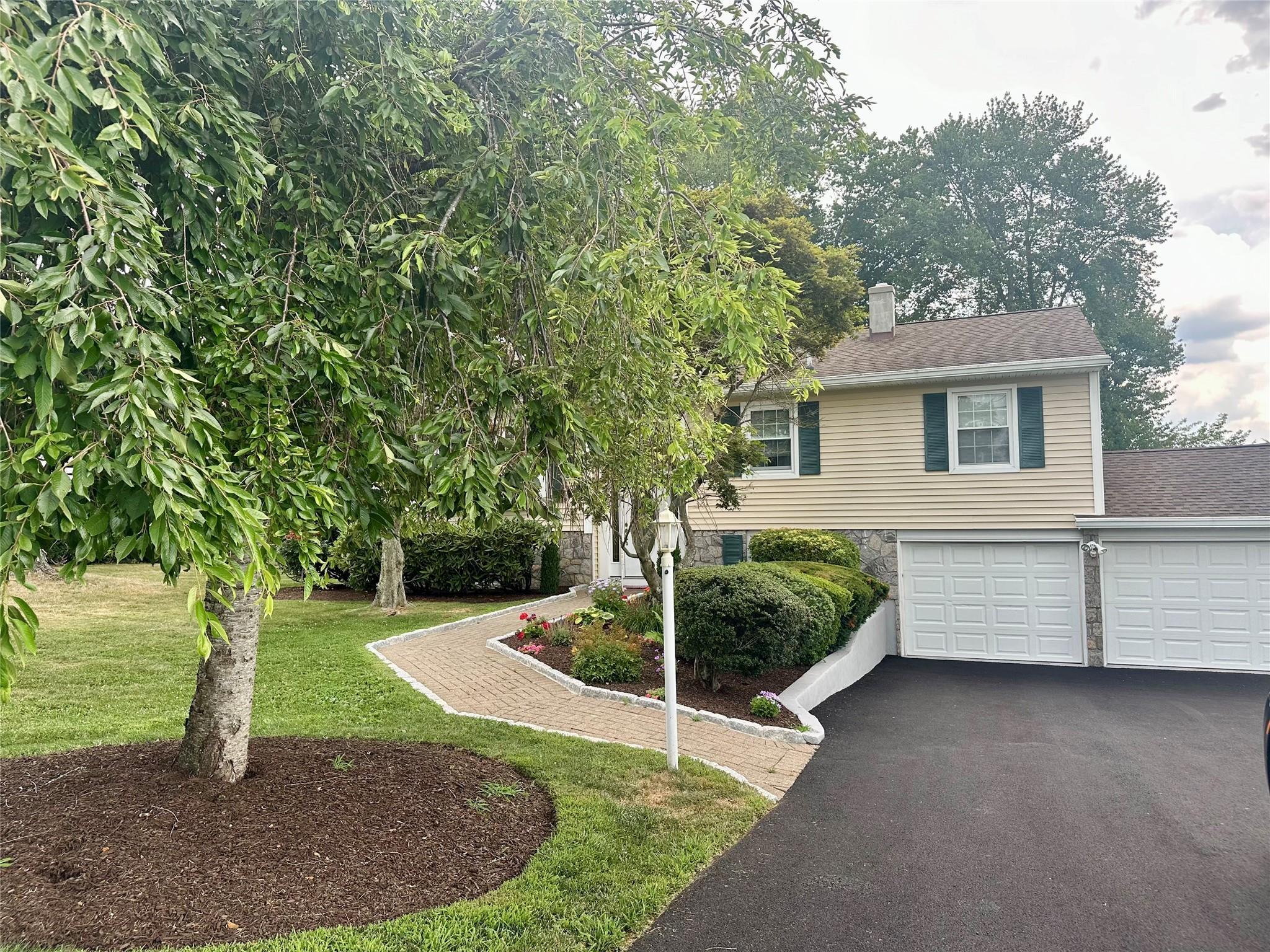 Property Photo: 19 Pike Place NY 10541