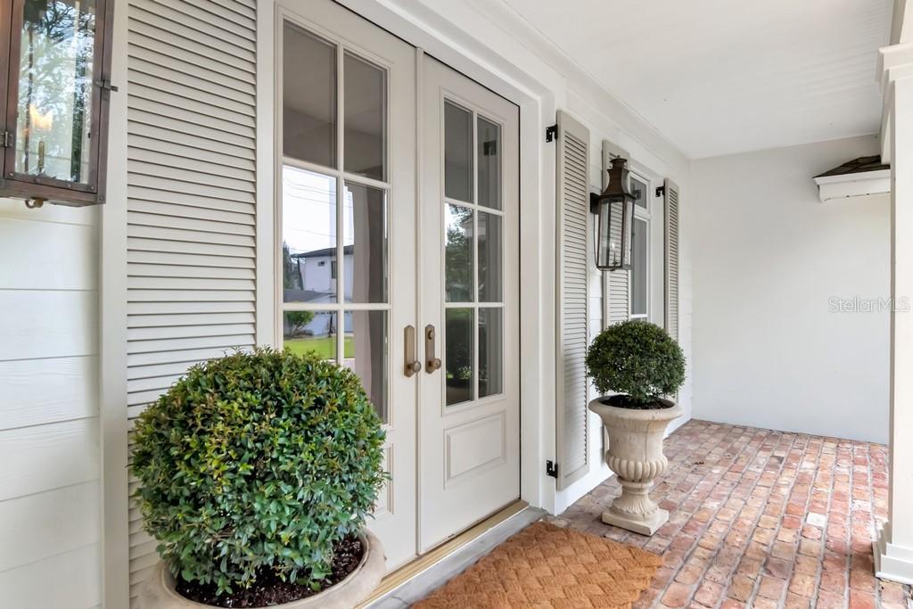 Property Photo: 2604 S Beach Drive FL 33629