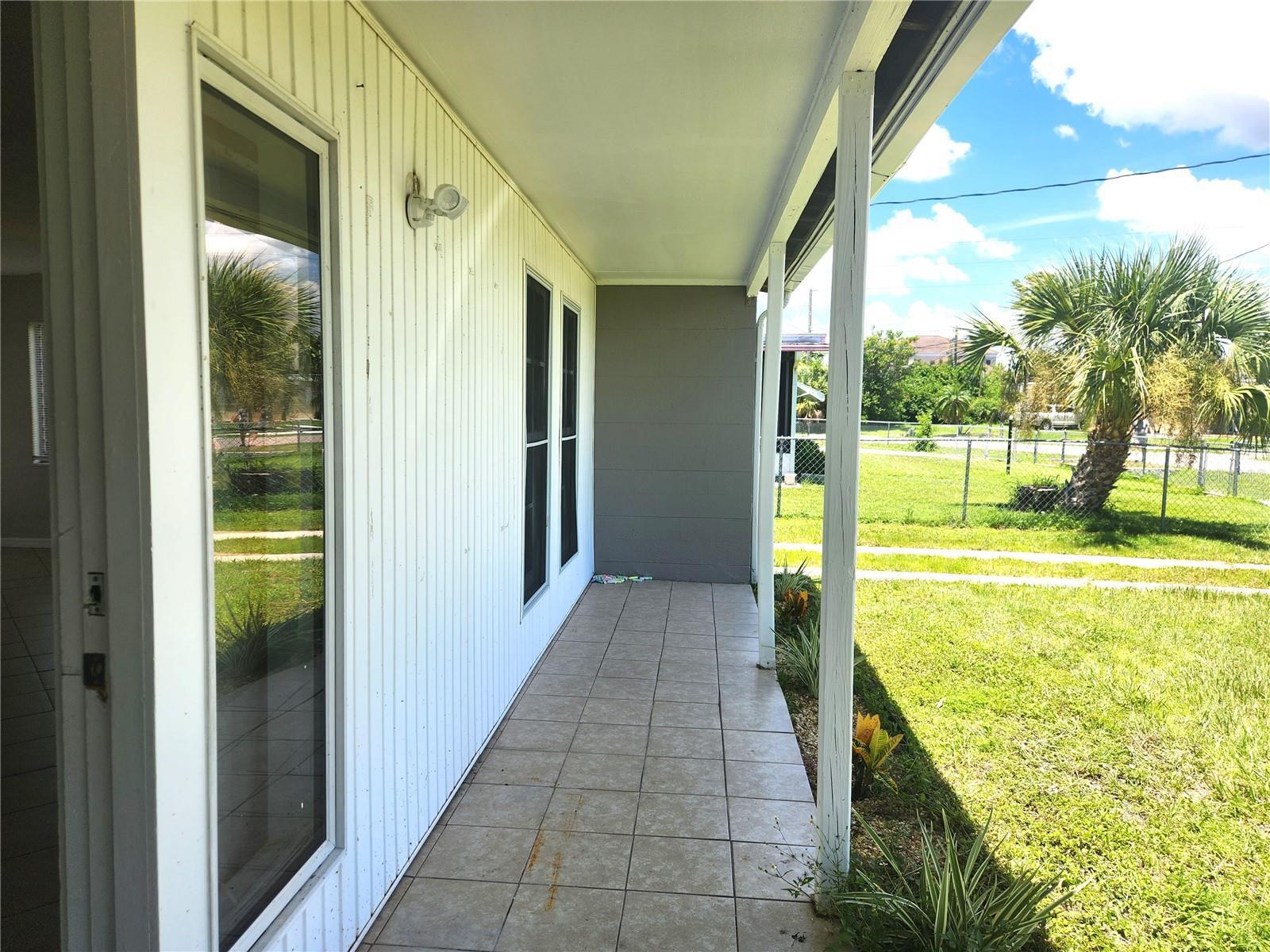 Property Photo: 6024 Merril Street FL 34287