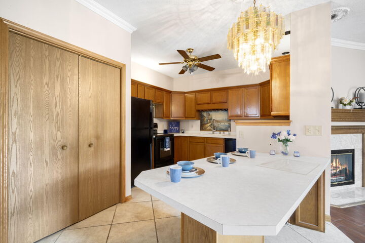 Property Photo:  6115 S Creekside Dr 5  WI 53110 
