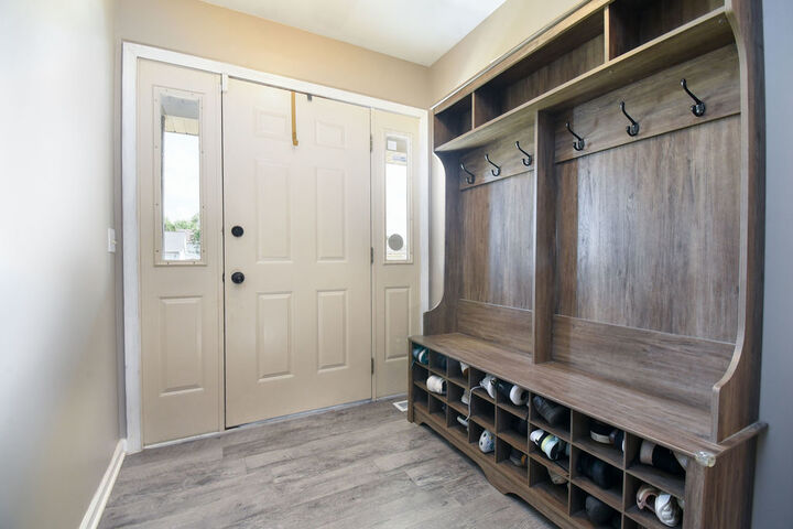 Property Photo: 615 Cartwright Trail IL 60050