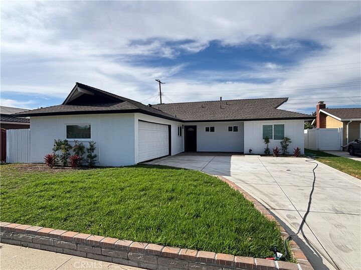 6781 Retherford Drive  Huntington Beach CA 92647 photo