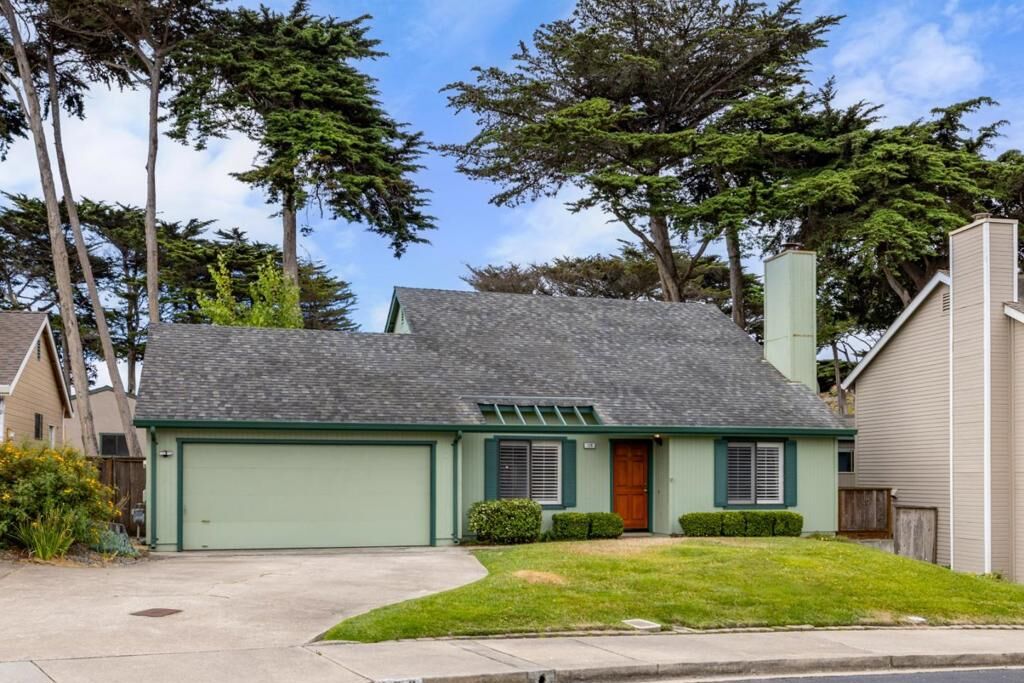 Property Photo:  126 Cypress Lakes Court  CA 93933 