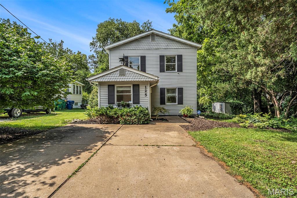 Property Photo: 125 E Frisco Avenue MO 63119
