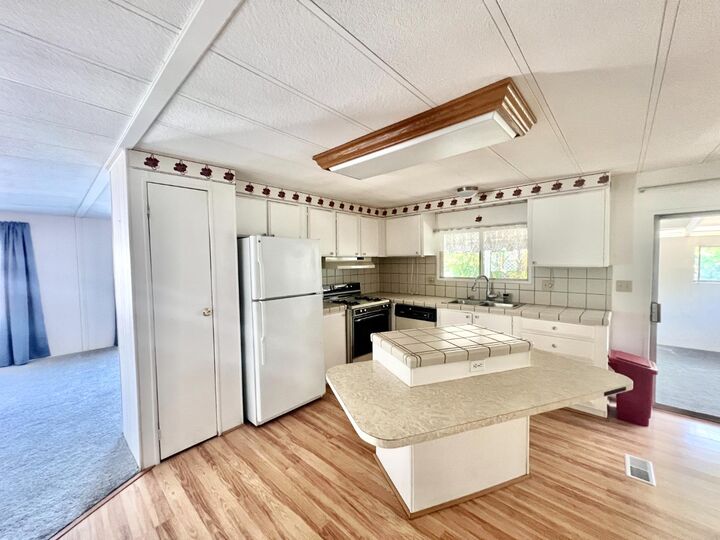 Property Photo:  167 Rimma  CA 95661 