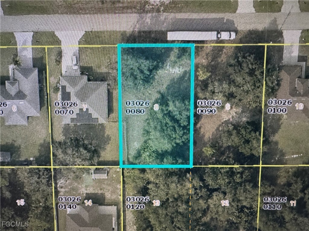 Property Photo:  2805 51st Street SW  FL 33976 