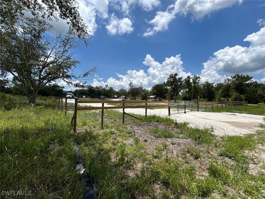 Property Photo:  6203 Sweden Boulevard  FL 33982 