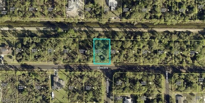 Property Photo: 859 Cadis Street E FL 33974
