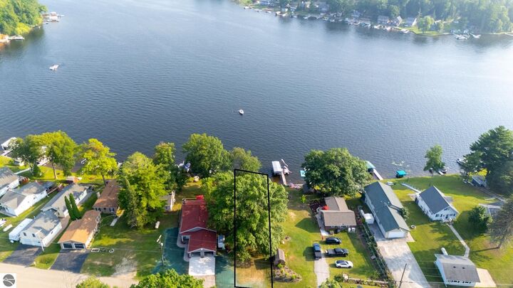Xxx Francis Road  Hale MI 48739 photo