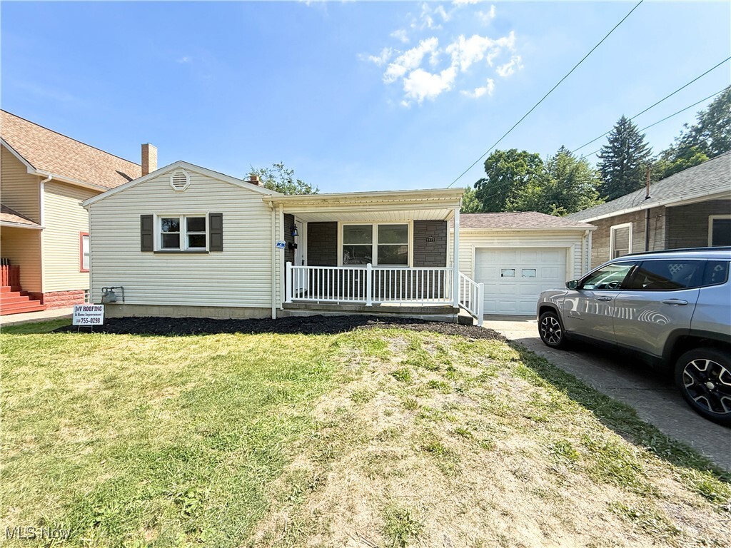 Property Photo:  2577 E Midlothian Boulevard  OH 44471 
