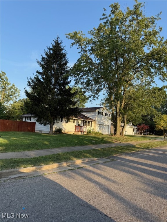 Property Photo:  805 Roberts Street  OH 44054 