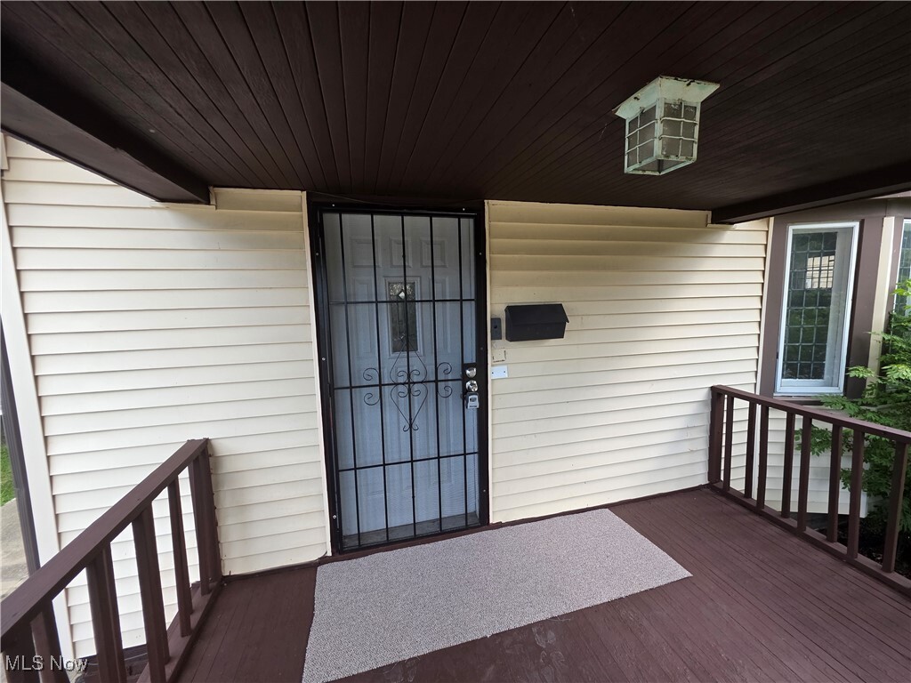 Property Photo:  991 Helmsdale Road  OH 44112 