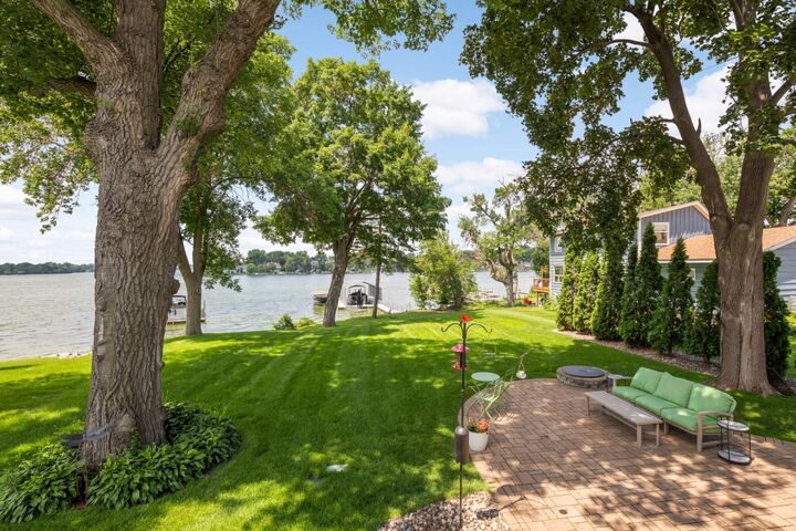 Property Photo: 3890 Sunset Drive MN 55384