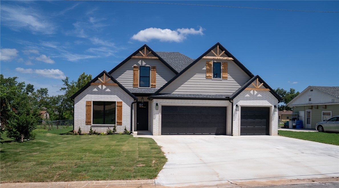 1203 W Cypress Street  Rogers AR 72756 photo