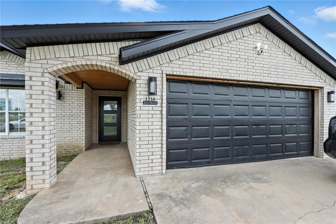 1210 Rice Road  Bentonville AR 72712 photo