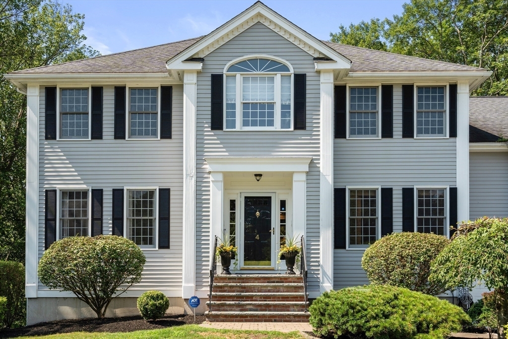Property Photo: 4 Green Meadow Dr MA 01940